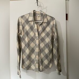 Banana Republic Women’s Medium Plaid Button-Down Flannel Shirt Cream & Gray